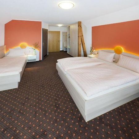 Hotel Sonnental Neusorg 部屋 写真